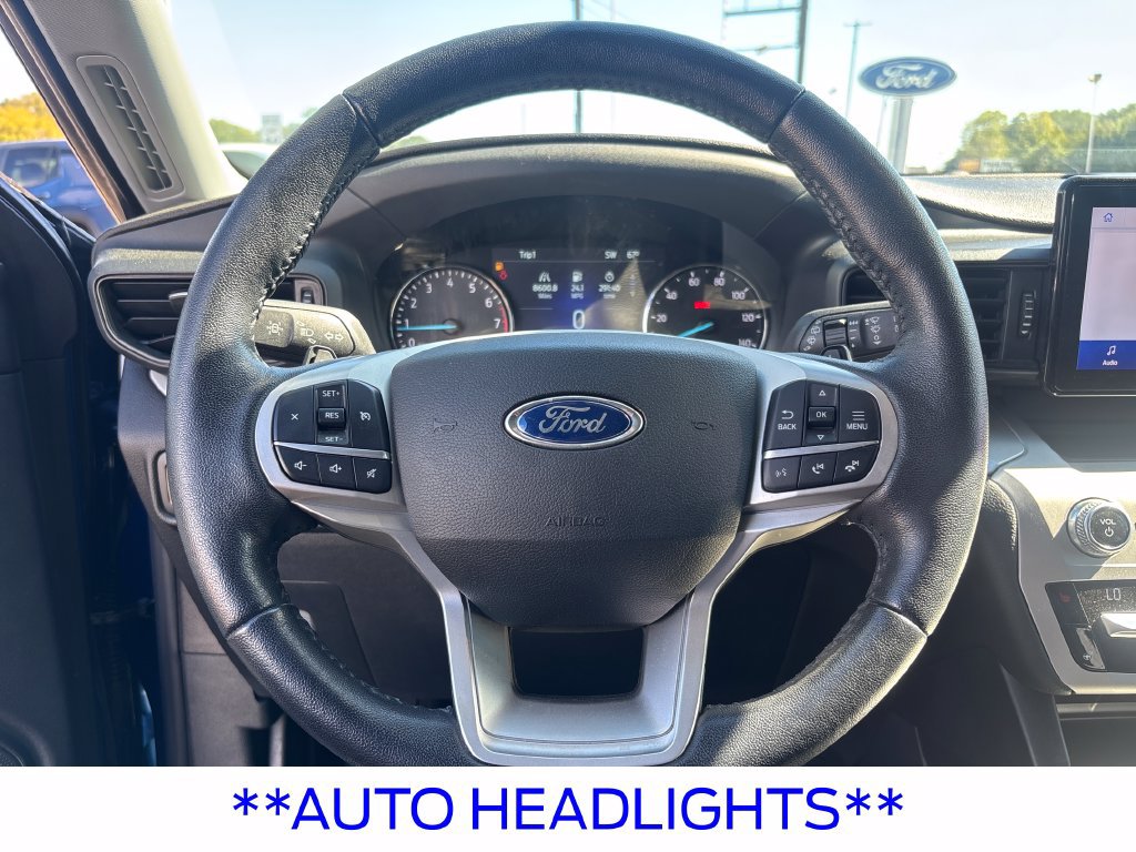 Certified 2020 Ford Explorer XLT w/ Comfort Package RWD image 14