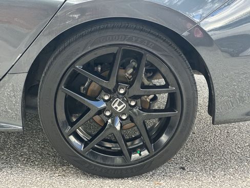 Used 2024 Honda Civic Sport image 12