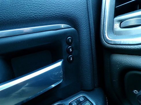 Used 2024 RAM 2500 Laramie image 24