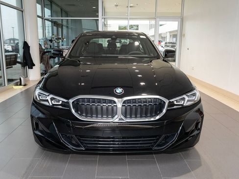 New 2026 BMW 330i xDrive Sedan w/ Convenience Package AWD/4WD image 2