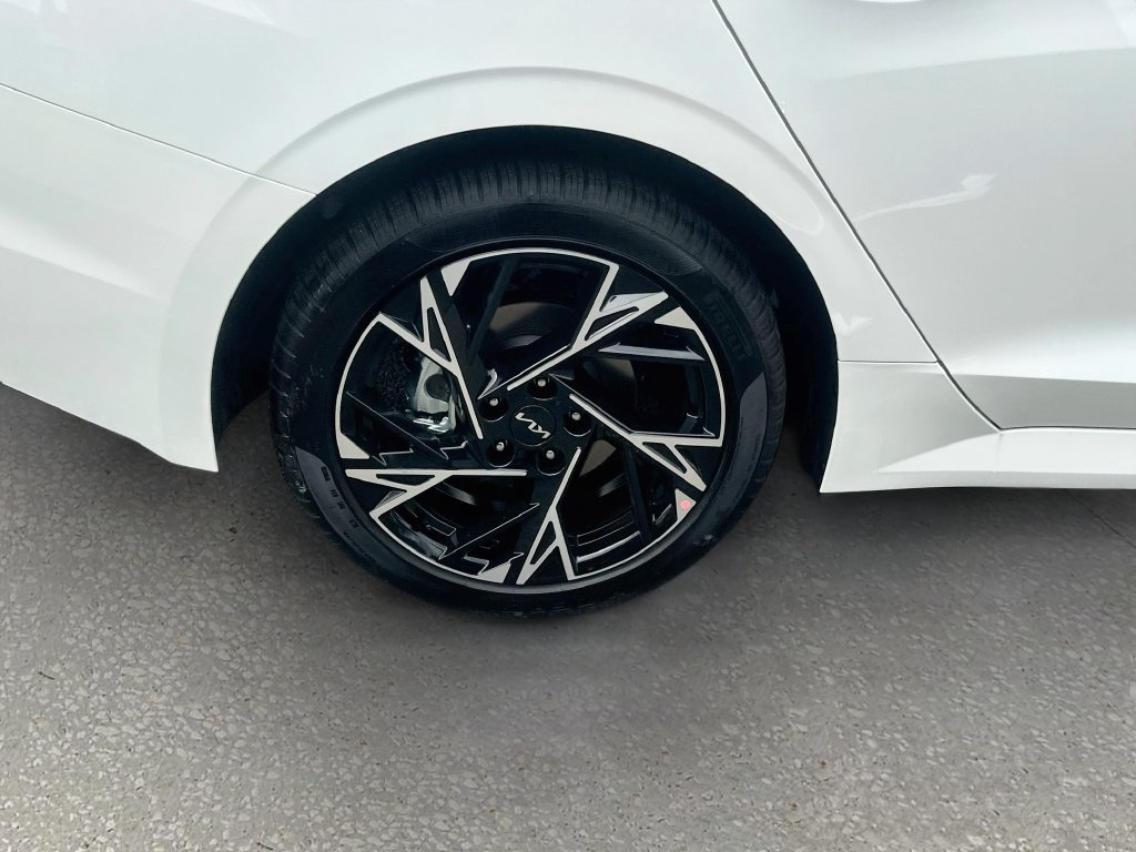 New 2027 Kia K5 GT-Line FWD image 29