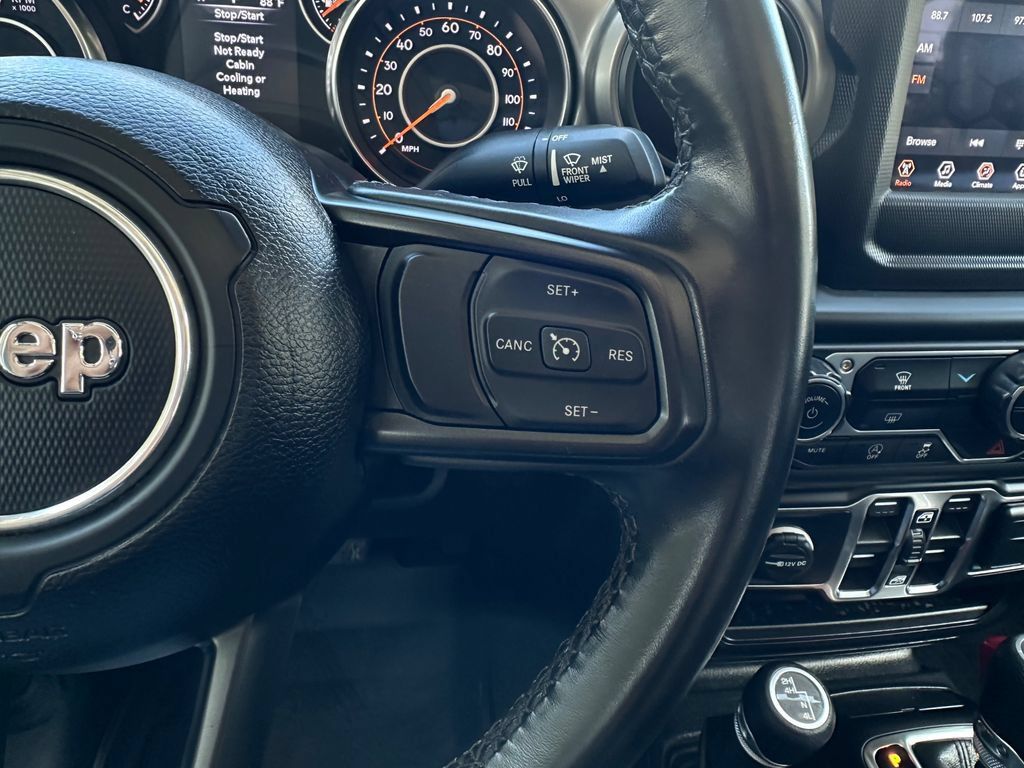 Used 2022 Jeep Gladiator Sport AWD/4WD image 16