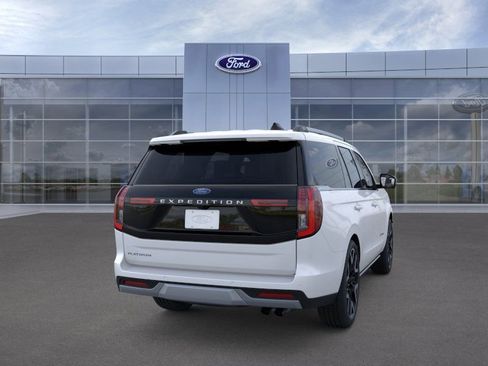 New 2026 Ford Expedition Platinum w/ Platinum Ultimate Package AWD/4WD image 8