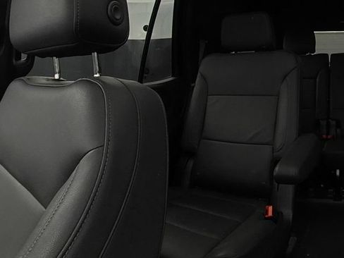 Used 2023 Chevrolet Tahoe LT w/ Luxury Package AWD/4WD image 25