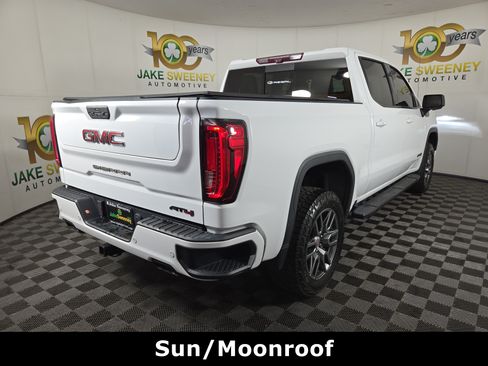 Used 2020 GMC Sierra 1500 AT4 w/ AT4 Premium Package AWD/4WD image 10