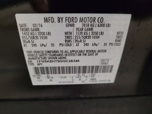 Used 2016 Ford Explorer Platinum AWD/4WD image 33