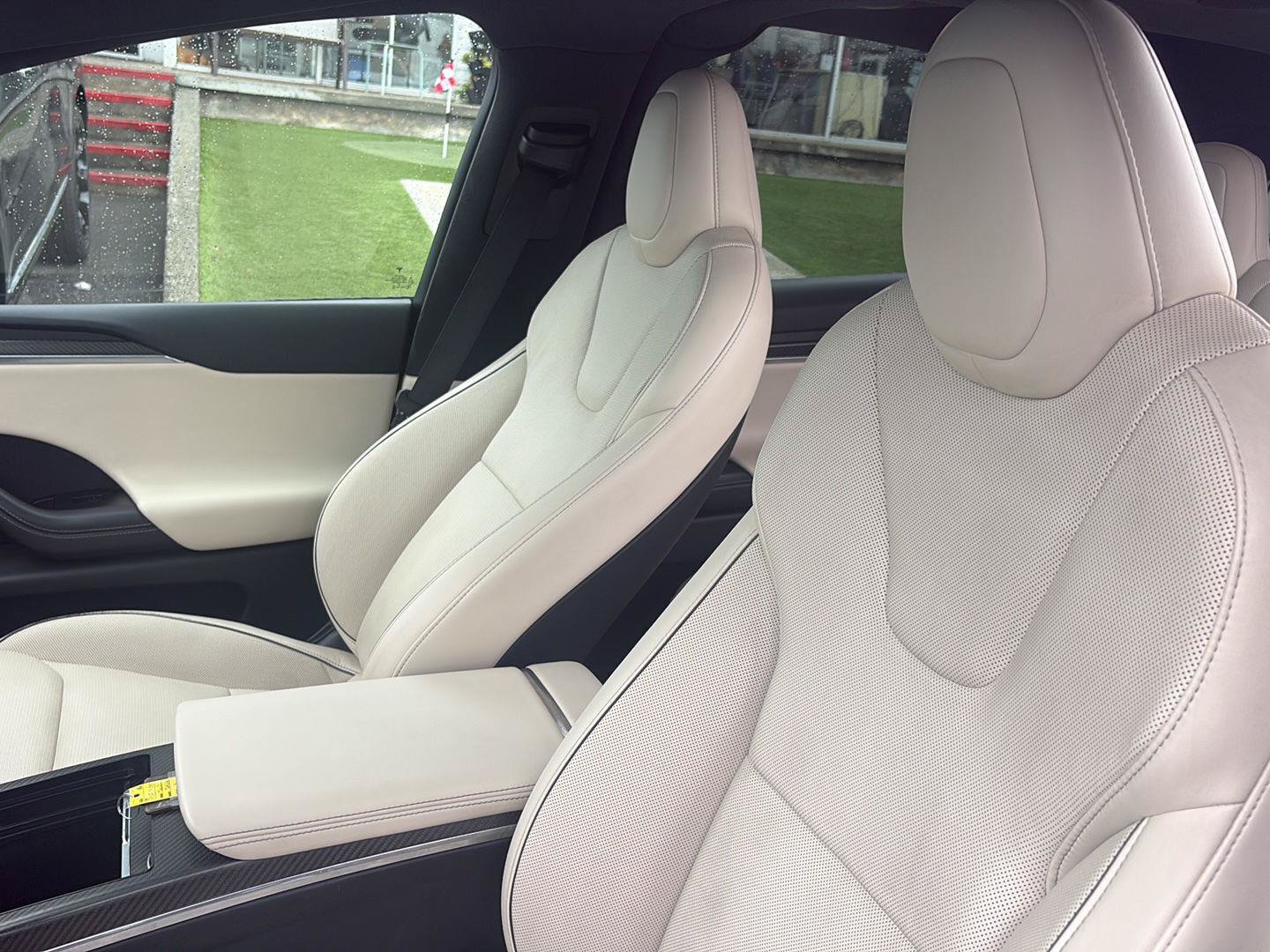 Used 2022 Tesla Model X Plaid AWD/4WD image 17