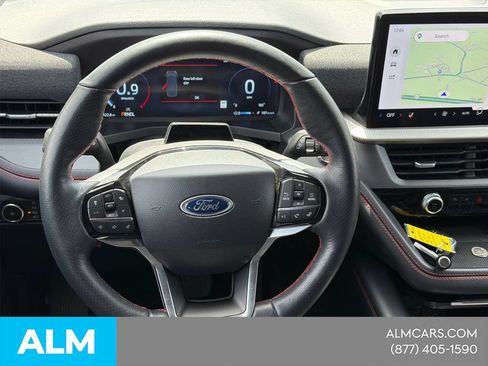Used 2025 Ford Explorer ST-Line w/ ST-Line Street Pack AWD/4WD image 24
