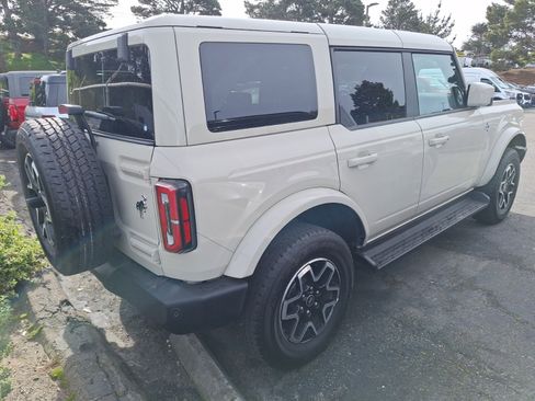 Certified 2025 Ford Bronco Outer Banks image 5