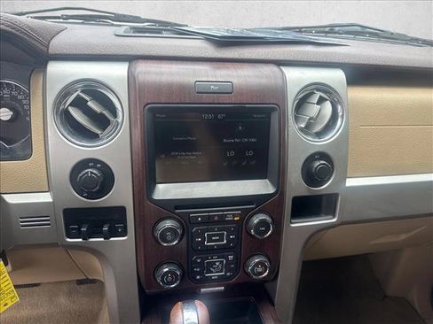 Used 2014 Ford F150 King Ranch w/ King Ranch Luxury Package RWD image 13