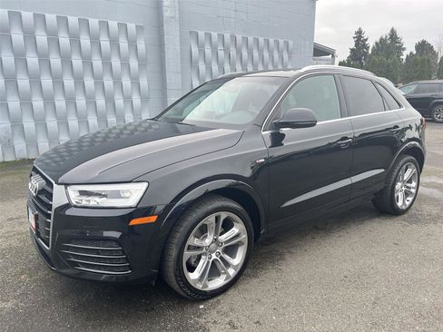 Used 2018 Audi Q3 2.0T Premium Plus w/ Premium Plus Package image 1