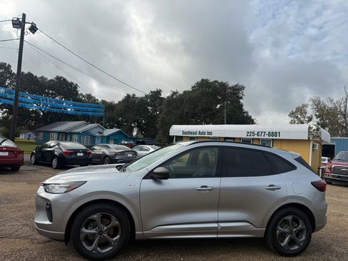 Used 2024 Ford Escape ST-Line image 31