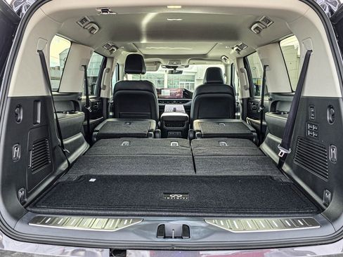 New 2026 INFINITI QX80 Luxe image 38
