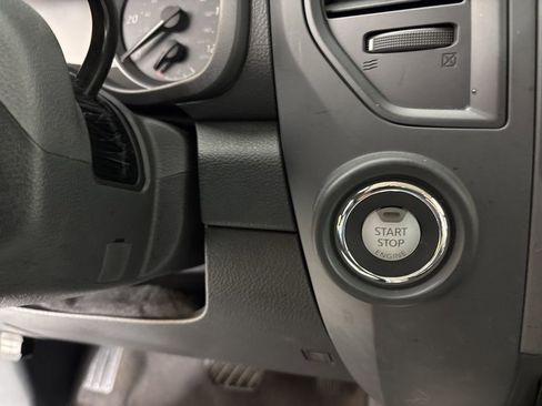 Certified 2024 Nissan Titan SV w/ SV Convenience Package image 26