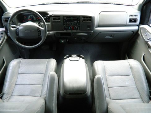 Used 2002 Ford F250 Lariat image 15