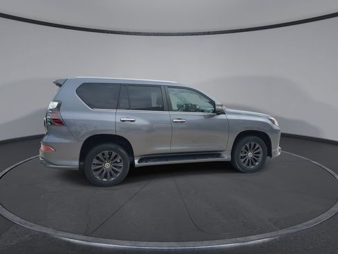 Certified 2023 Lexus GX 460 Premium w/ Accessory Package AWD/4WD image 9