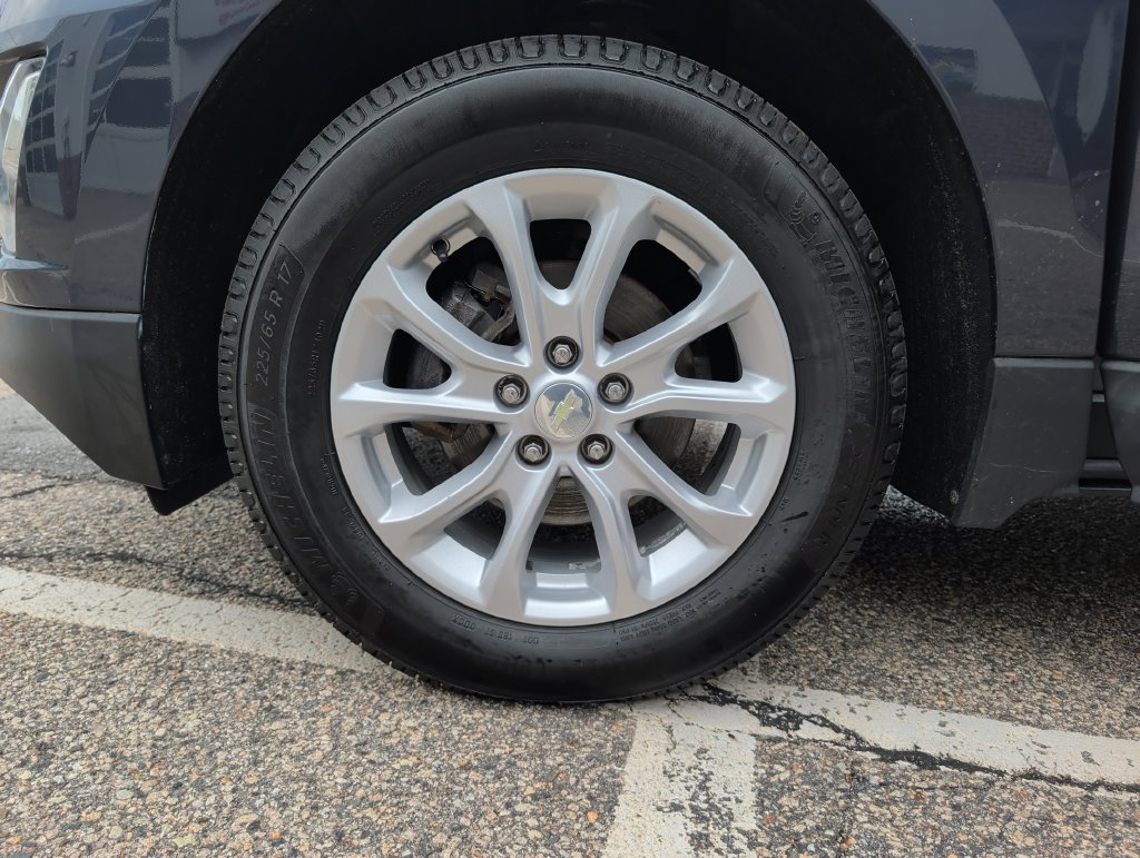 Used 2018 Chevrolet Equinox LT AWD/4WD image 31