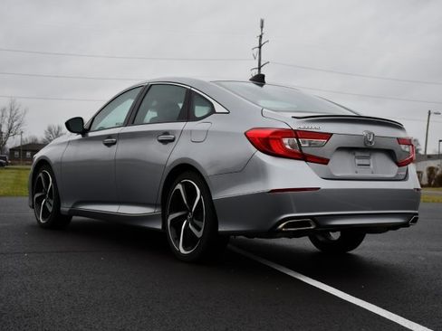 Used 2022 Honda Accord Sport image 5