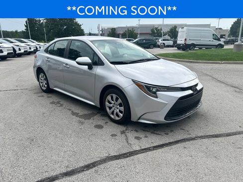 Certified 2024 Toyota Corolla LE FWD image 3
