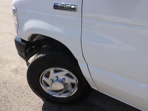 Certified 2024 Ford E-350 and Econoline 350 Super Duty w/ Power Windows & Locks Group RWD image 3