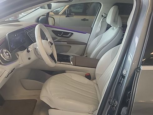 Used 2023 Mercedes-Benz EQS 450+ SUV image 7