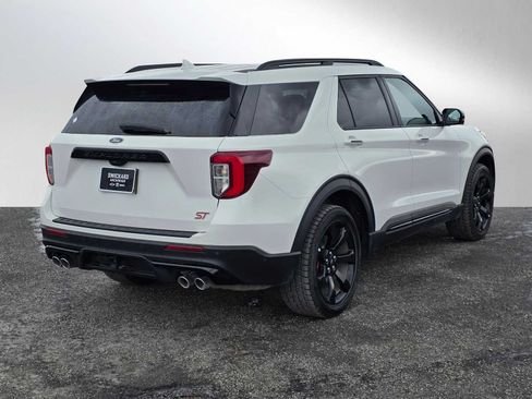 Used 2023 Ford Explorer ST w/ Equipment Group 401A AWD/4WD image 3