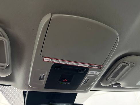 Used 2025 Toyota Camry LE FWD image 73