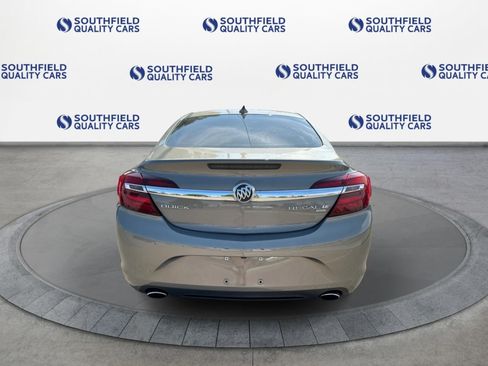 Used 2017 Buick Regal AWD image 5