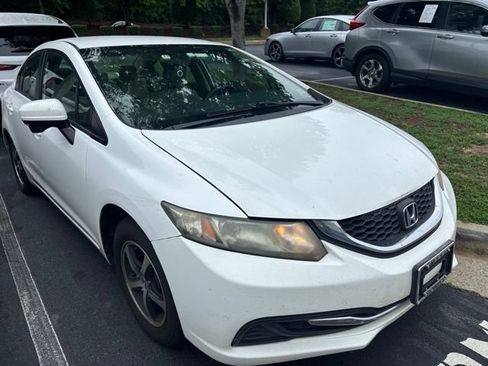 Used 2015 Honda Civic SE image 4