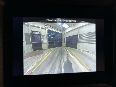 Used 2023 Dodge Challenger R/T w/ Blacktop Package image 20