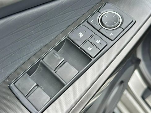 Used 2022 Lexus IS 350 F Sport AWD/4WD image 17