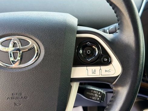 Used 2019 Toyota Prius Prime Plus FWD image 35