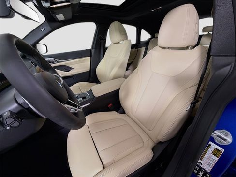 New 2026 BMW 430i xDrive w/ M Sport Package image 12