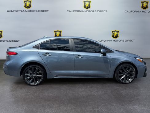 Used 2025 Toyota Corolla SE FWD image 6