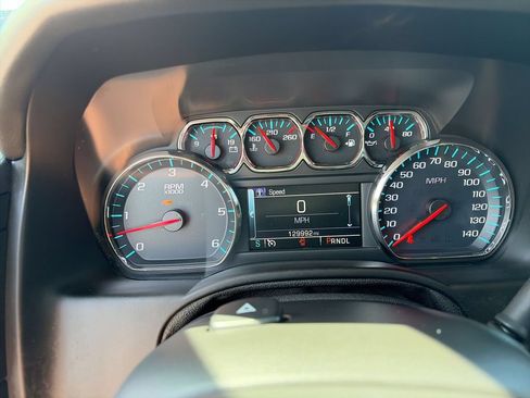 Certified 2018 GMC Yukon SLT AWD/4WD image 18