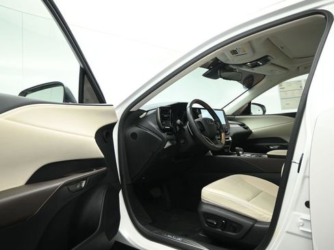 Used 2024 Lexus RX 350h w/ Convenience Package AWD/4WD image 9