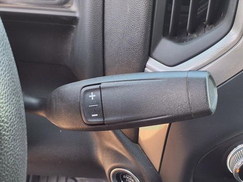 Used 2024 GMC Sierra 2500 Pro w/ Convenience Package image 31