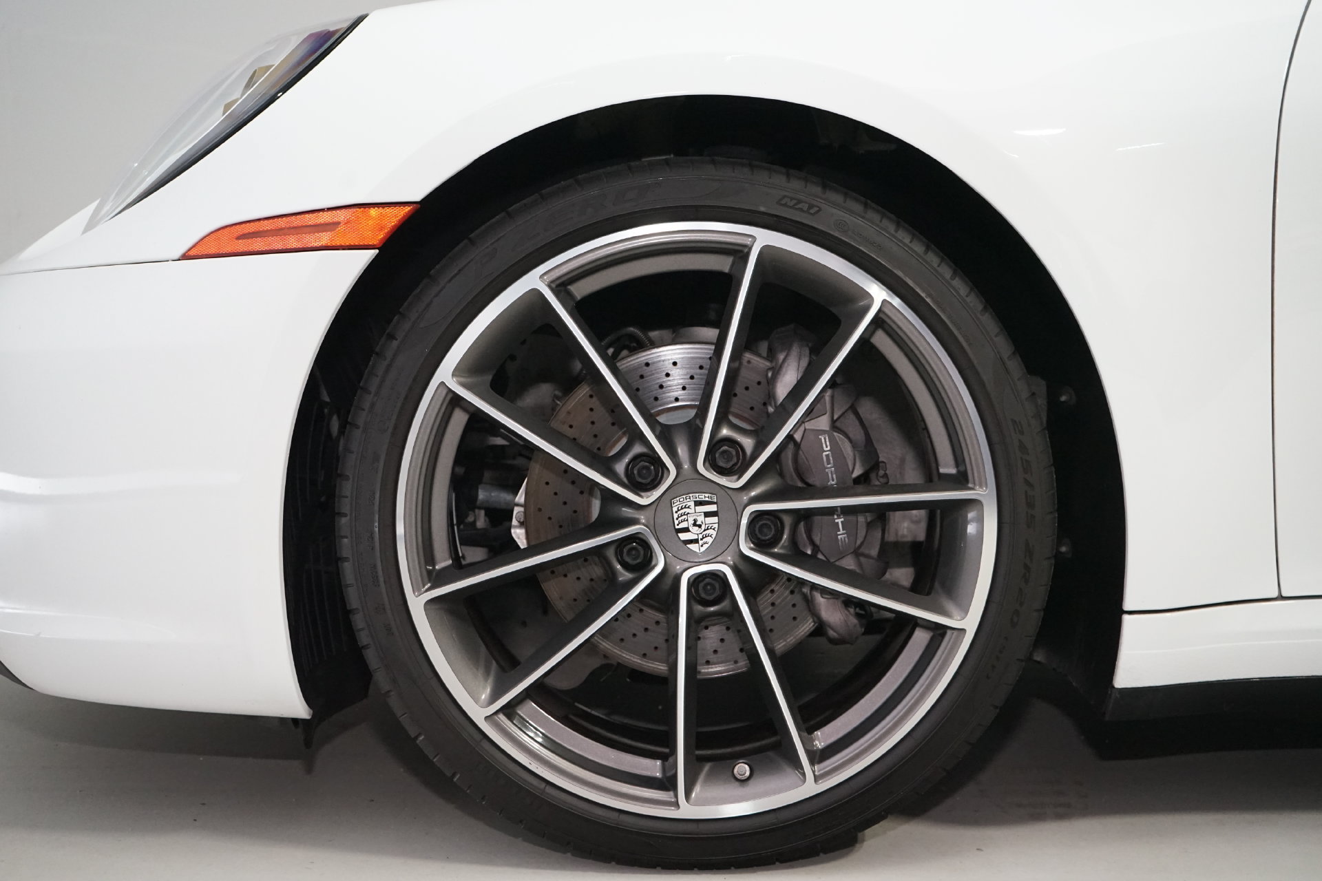 Used 2020 Porsche 911 Carrera RWD image 23