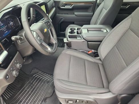 Certified 2026 Chevrolet Silverado 1500 LT AWD/4WD image 13