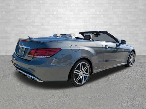 Used 2017 Mercedes-Benz E 550 Cabriolet image 2