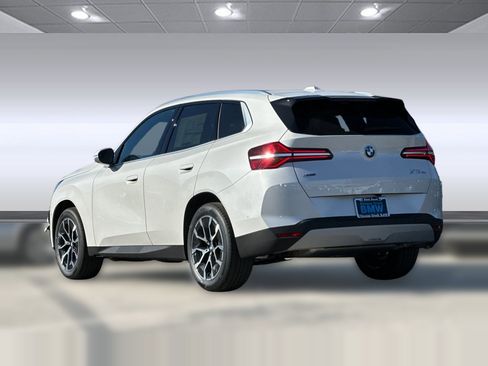 Used 2026 BMW X3 xDrive30i w/ Premium Package AWD/4WD image 3