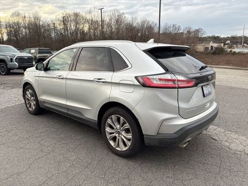 Used 2019 Ford Edge Titanium image 6