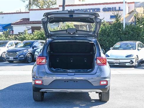 New 2026 Hyundai Venue SEL image 10