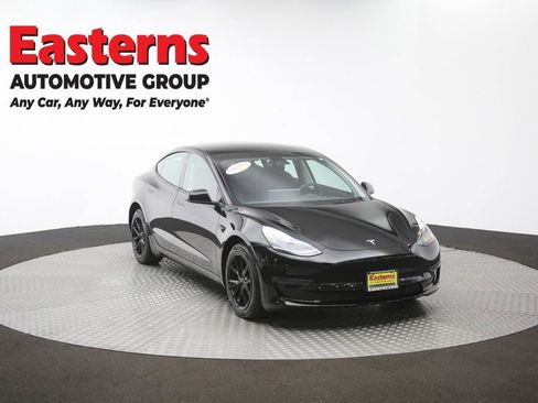 Used 2023 Tesla Model 3 Standard Range RWD image 44