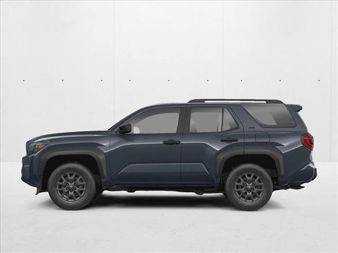 Used 2025 Toyota 4Runner SR5 image 2
