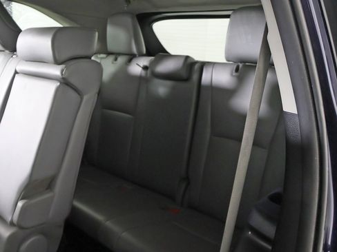 Used 2022 Toyota Highlander XLE image 33