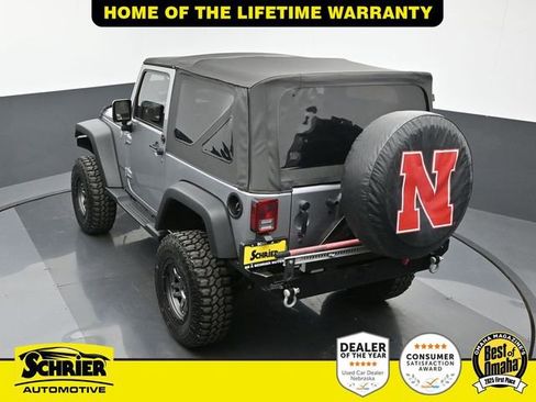 Used 2016 Jeep Wrangler Rubicon w/ Power Convenience Group image 60