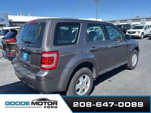 Used 2011 Ford Escape XLS w/ 101A Rapid Spec Order Code image 3