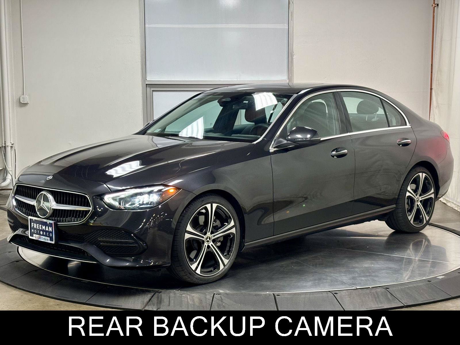 Used 2023 Mercedes-Benz C 300 4MATIC Sedan image 4