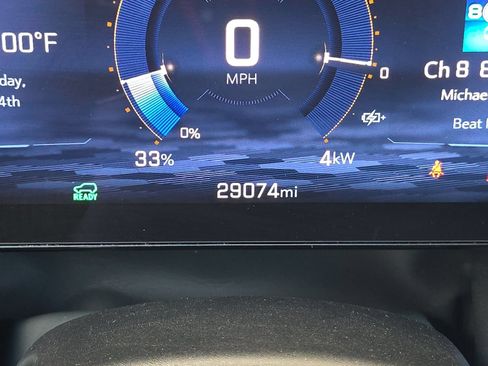 Used 2025 Chevrolet Equinox EV LT FWD image 24